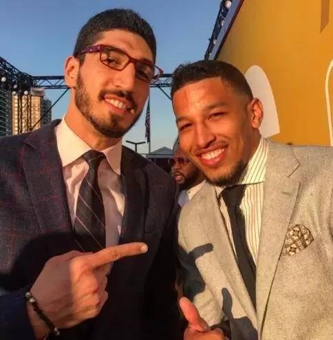 供应链漏洞 供应链漏洞